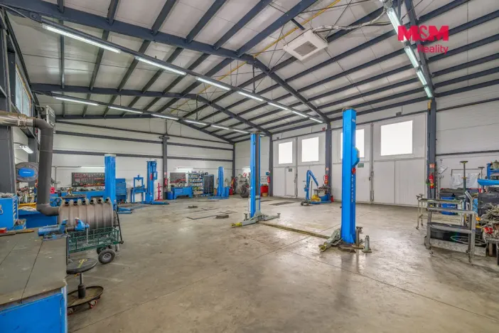 Prodej obchodního prostoru, Čáslav - Čáslav-Nové Město, Táborská, 270 m2