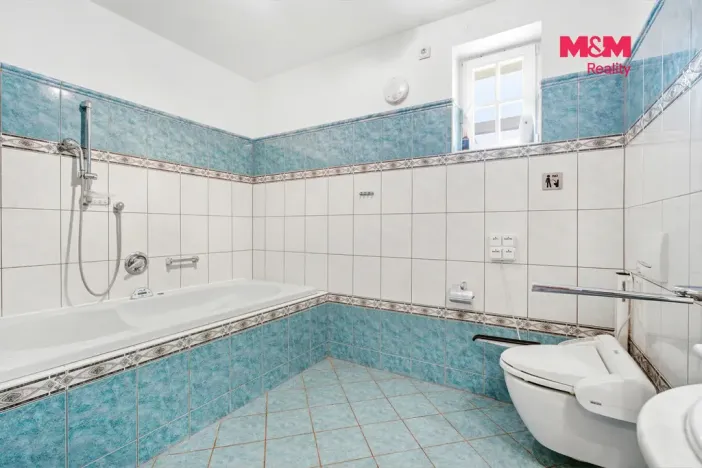 Prodej rodinného domu, Ústí nad Labem - Neštěmice, Zelená, 342 m2