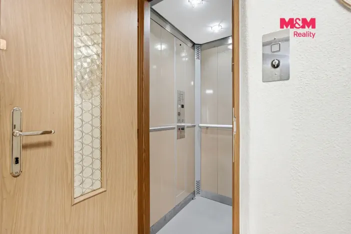 Prodej rodinného domu, Ústí nad Labem - Neštěmice, Zelená, 342 m2