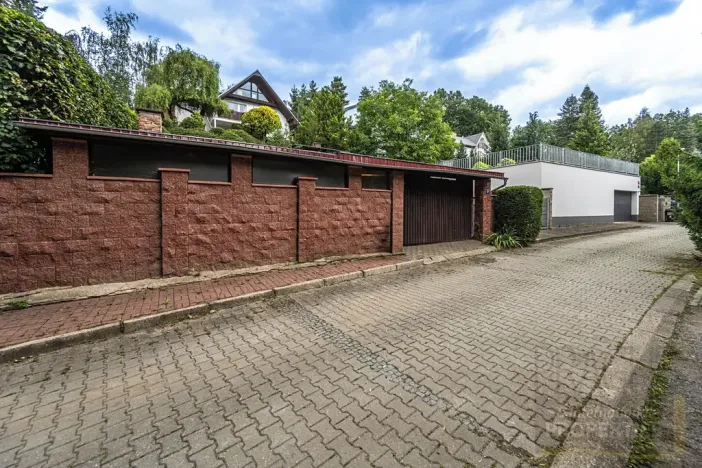 Prodej rodinného domu, Praha, Hájová, 166 m2
