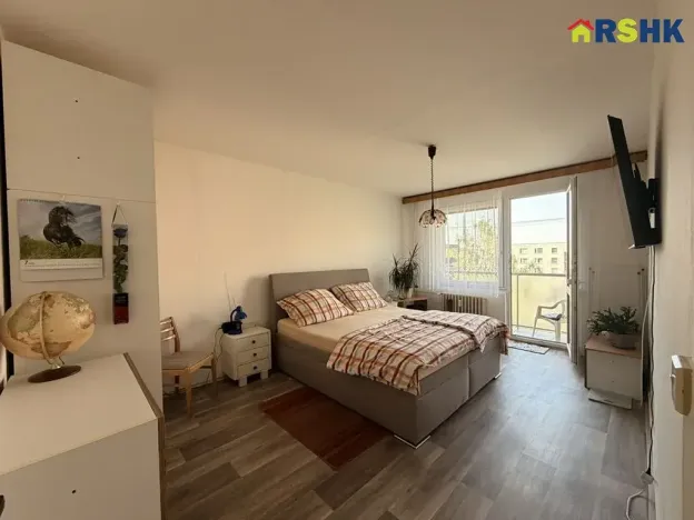 Pronájem bytu 2+1, Hradec Králové, Formánkova, 53 m2