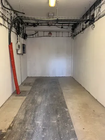 Pronájem skladu, Praha - Uhříněves, Přátelství, 197 m2