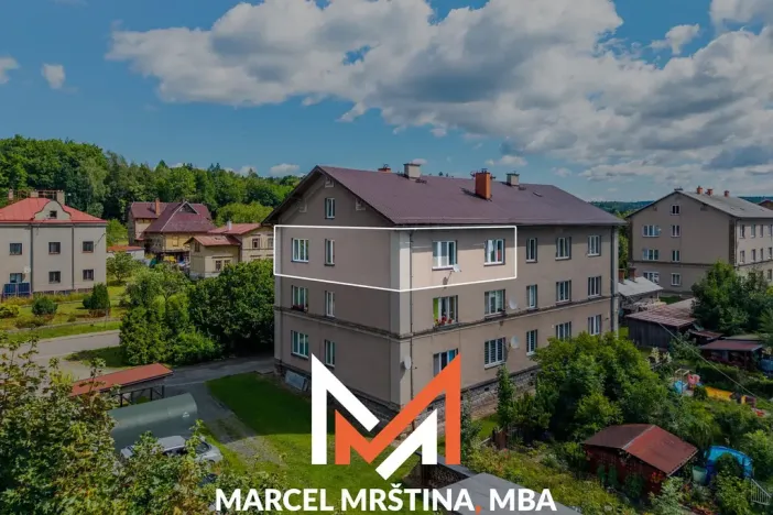 Prodej bytu 4+1, Meziměstí, Školní, 112 m2