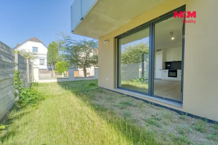 Pronájem bytu 1+kk, Plzeň - Skvrňany, Na Průhonu, 40 m2