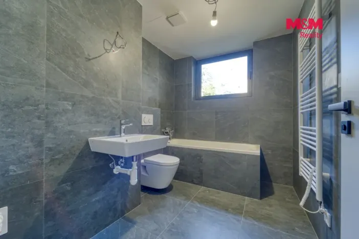 Pronájem bytu 1+kk, Plzeň - Skvrňany, Na Průhonu, 40 m2