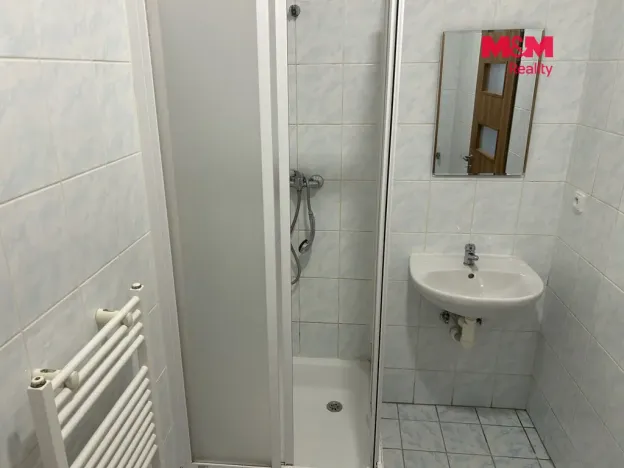 Pronájem bytu 1+kk, Jablonec nad Nisou, Anenské náměstí, 31 m2