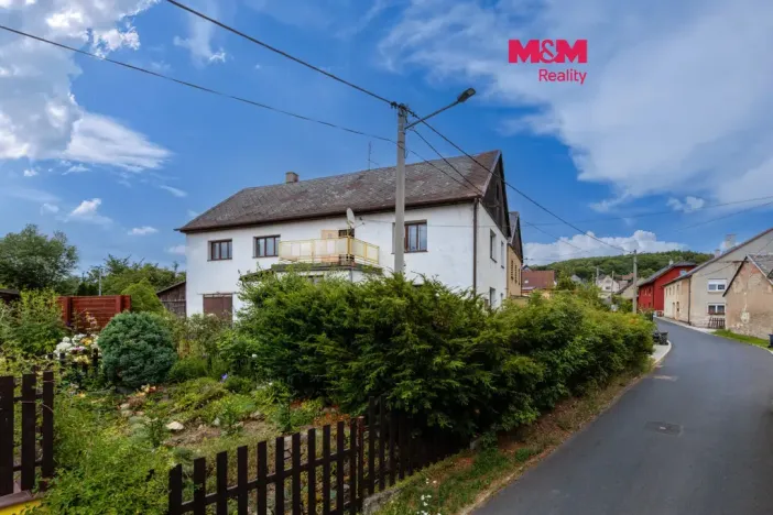 Prodej rodinného domu, Stružná, 213 m2
