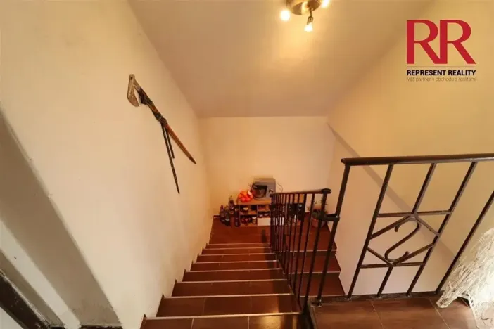 Prodej rodinného domu, Chlumčany, Hřbitovní, 210 m2