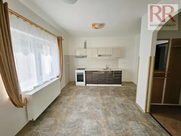 Pronájem obchodního prostoru, Plzeň, Mezi Ploty, 160 m2