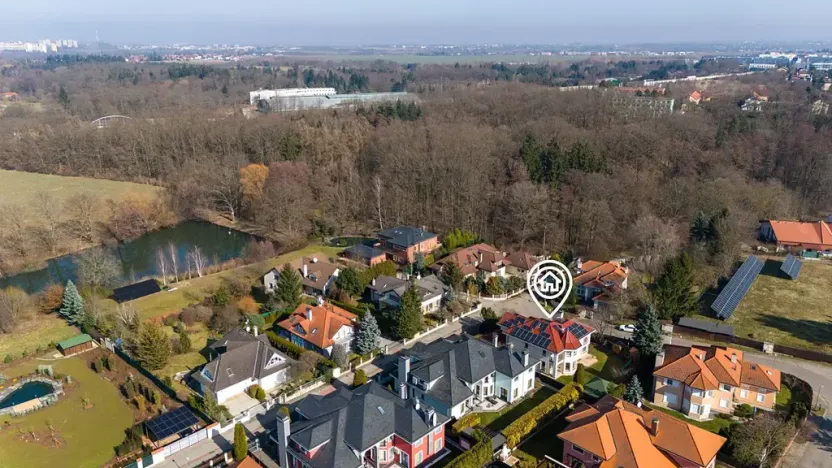 Prodej rodinného domu, Průhonice, Jitrocelová, 380 m2