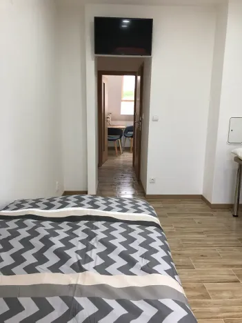 Pronájem bytu 1+1, Zlín, Vejvanovská, 30 m2