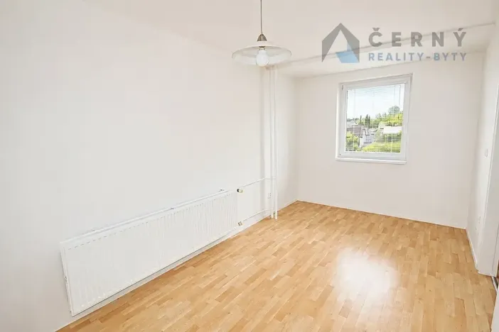 Pronájem bytu 2+kk, Liberec, Dobiášova, 36 m2