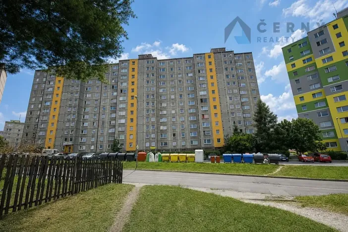 Pronájem bytu 2+kk, Liberec, Dobiášova, 36 m2