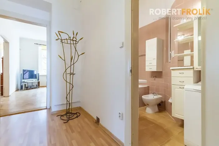 Pronájem bytu 3+1, Praha - Bubeneč, Národní obrany, 140 m2