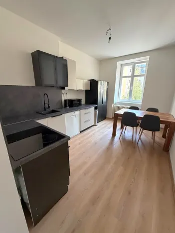 Pronájem bytu 3+1, Praha, Vinohradská, 105 m2