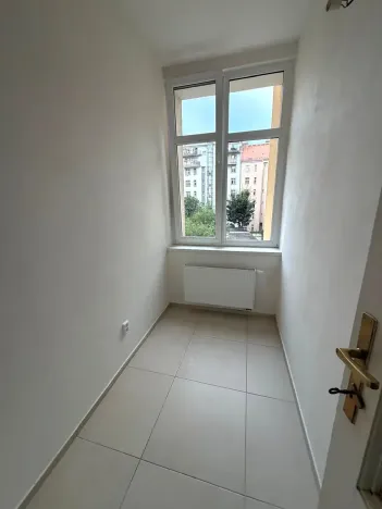 Pronájem bytu 3+1, Praha, Vinohradská, 105 m2