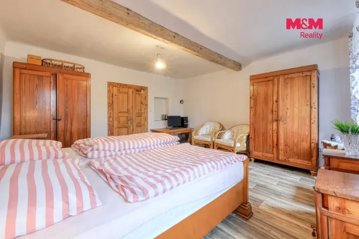 Prodej rodinného domu, Měčín - Petrovice, 138 m2