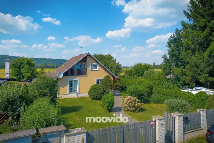 Prodej rodinného domu, Praha - Lipence, K Černošicím, 128 m2