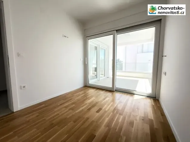 Prodej bytu 3+kk, Novalja, Chorvatsko, 68 m2
