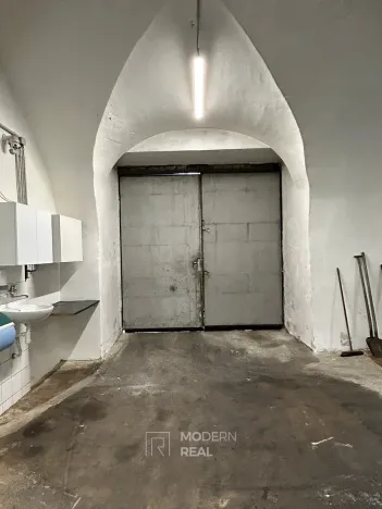 Pronájem skladu, Hajany, 450 m2