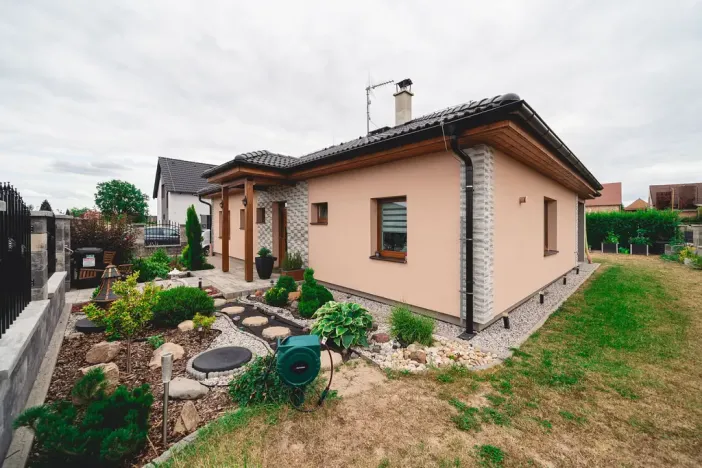 Prodej rodinného domu, Úherce, Východní, 115 m2