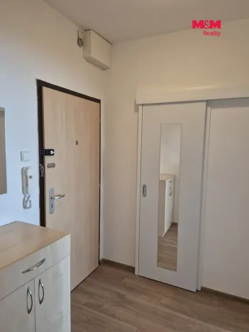 Pronájem bytu 1+1, Děčín - Děčín II-Nové Město, Dvořákova, 40 m2