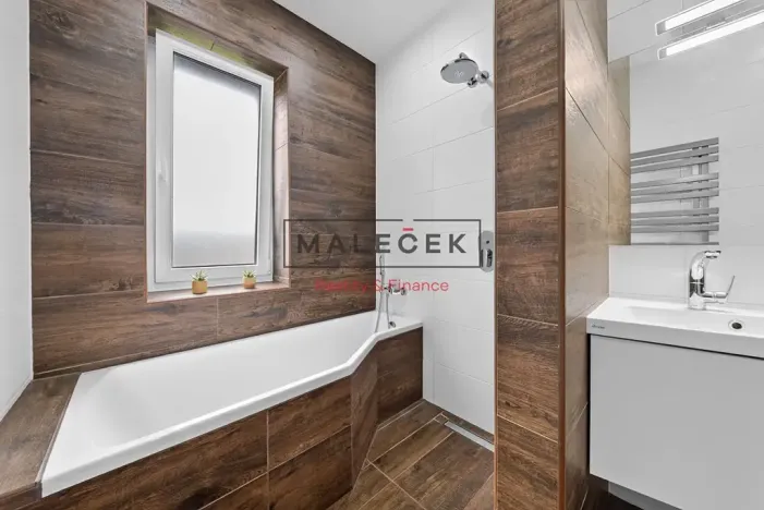 Prodej rodinného domu, Hostouň, Polní, 154 m2
