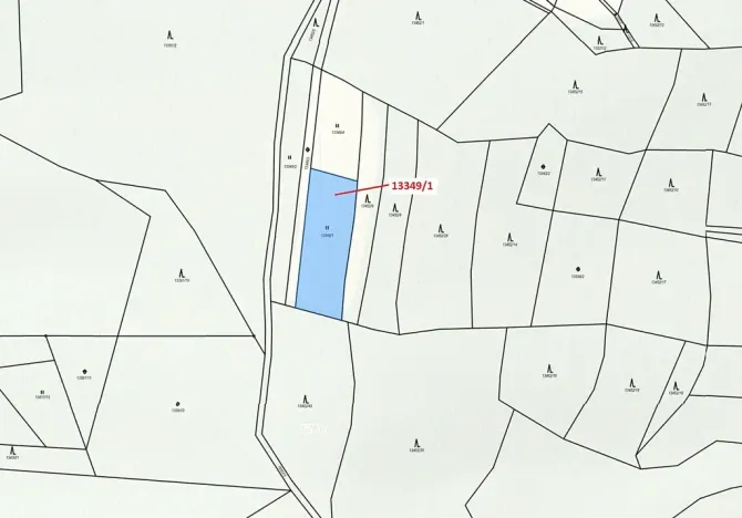 Dražba louky, Hovězí, 1868 m2