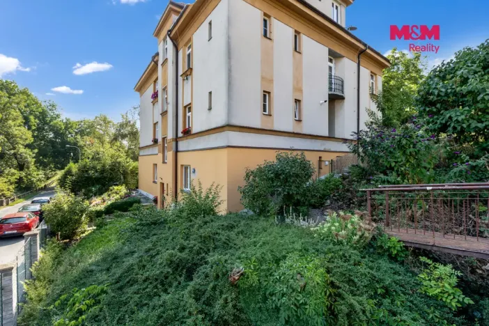 Prodej bytu 1+kk, Praha - Košíře, V břízkách, 38 m2
