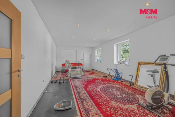Prodej rodinného domu, Přerov nad Labem, 520 m2