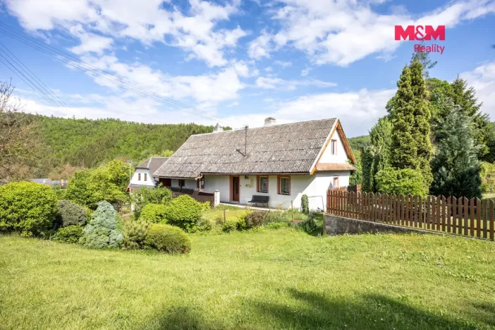 Prodej chalupy, Bouzov - Blažov, 160 m2