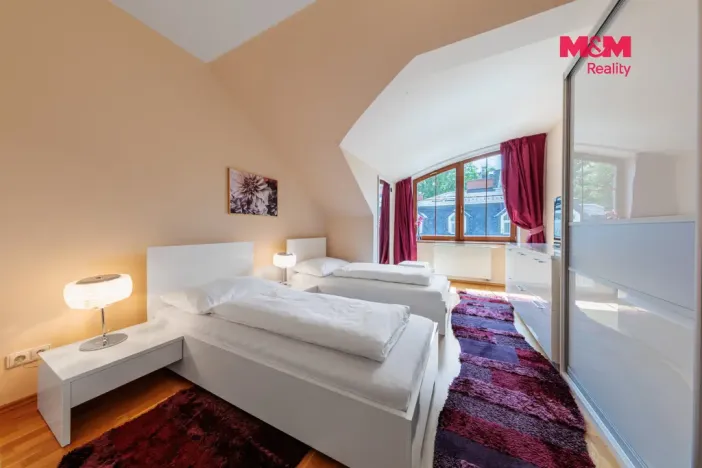Prodej bytu 3+kk, Karlovy Vary, Moravská, 111 m2