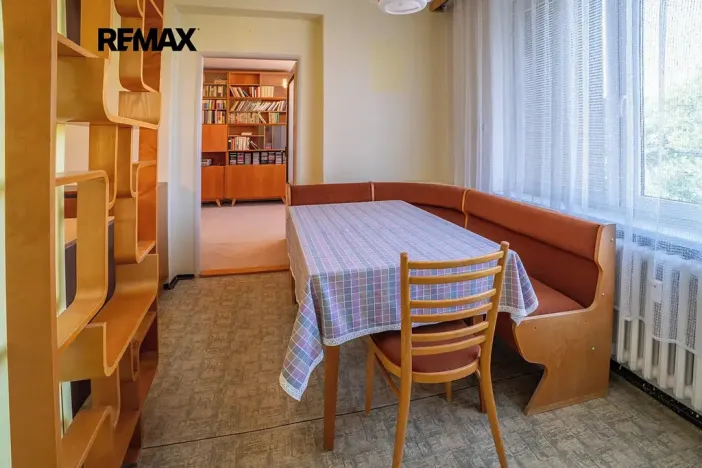Prodej bytu 3+1, Valtice, Lázeňská, 67 m2