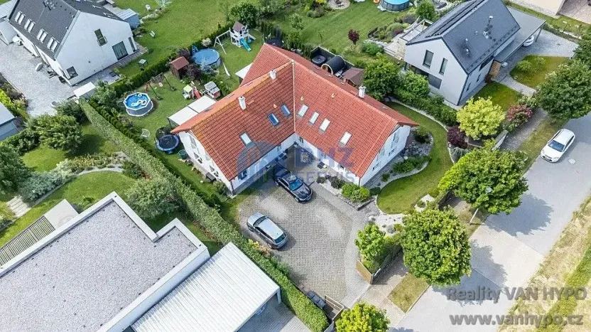 Prodej bytu 4+kk, Vysoký Újezd, U Vršku, 98 m2