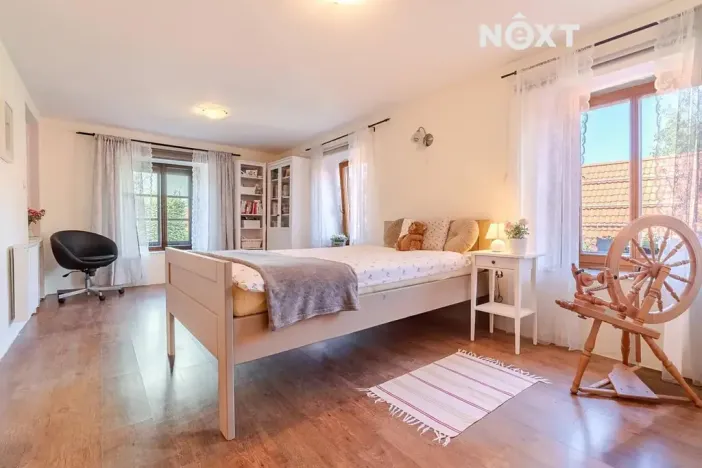 Prodej vícegeneračního domu, Lhenice, Netolická, 335 m2