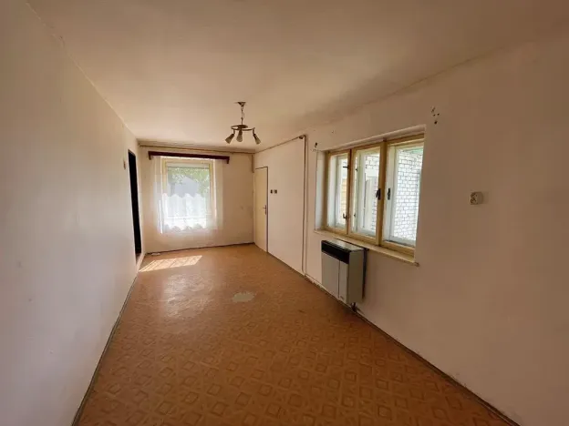 Prodej rodinného domu, Strážovice, 120 m2