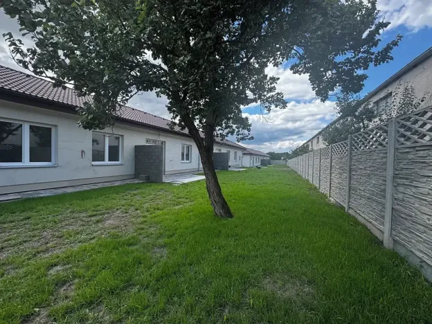 Pronájem bytu 2+kk, Plaňany, 67 m2