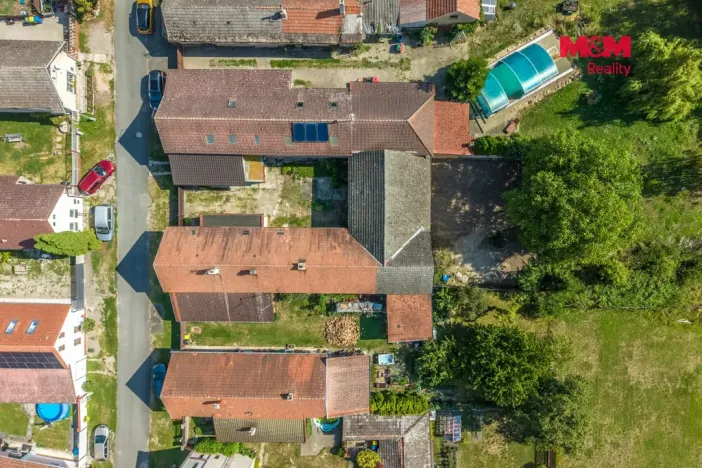 Prodej rodinného domu, Činěves, 161 m2