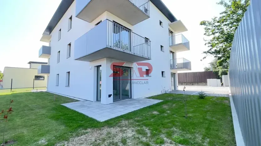 Pronájem bytu 1+kk, Brno, Olomoucká, 26 m2