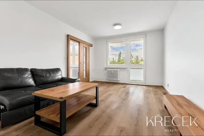 Pronájem bytu 3+1, Třebíč, Obránců míru, 68 m2