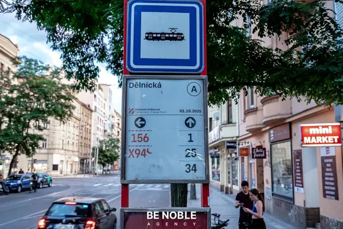 Pronájem bytu 1+kk, Praha - Holešovice, Tovární, 31 m2
