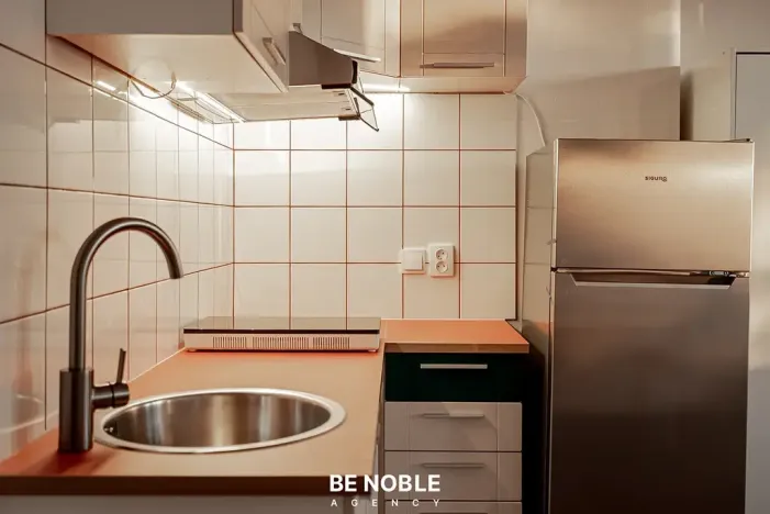 Pronájem bytu 1+kk, Praha - Holešovice, Tovární, 33 m2