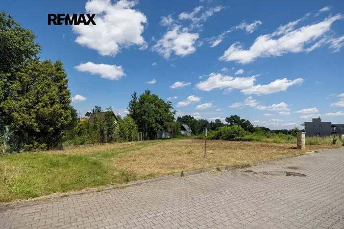 Prodej pozemku pro bydlení, Praha - Šeberov, K Újezdu, 695 m2