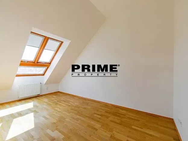 Pronájem bytu 4+1, Praha - Smíchov, Štefánikova, 147 m2