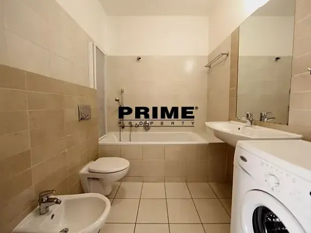 Pronájem bytu 4+1, Praha - Smíchov, Štefánikova, 147 m2