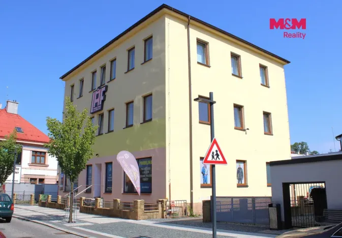 Pronájem kanceláře, Nová Paka, Komenského, 19 m2