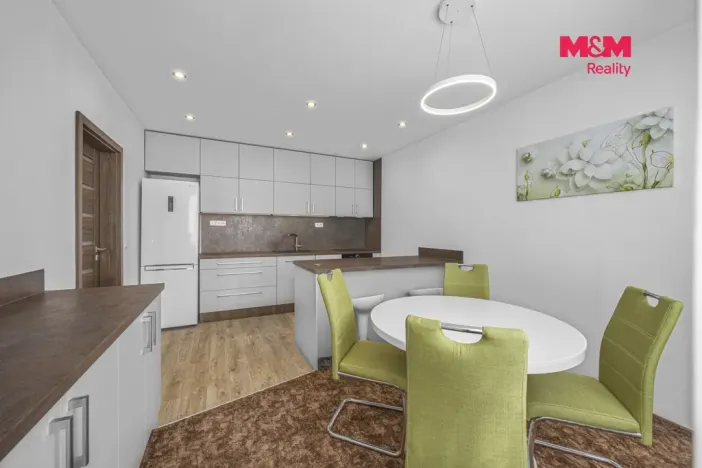 Prodej bytu 2+kk, Hradec Králové - Nový Hradec Králové, Durychova, 47 m2