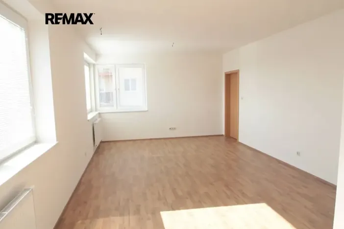 Pronájem bytu 2+kk, Kolín, Antonína Dvořáka, 52 m2