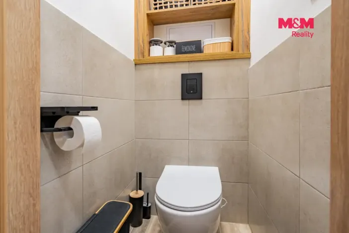 Prodej bytu 3+1, Hluboká nad Vltavou, Nerudova, 66 m2