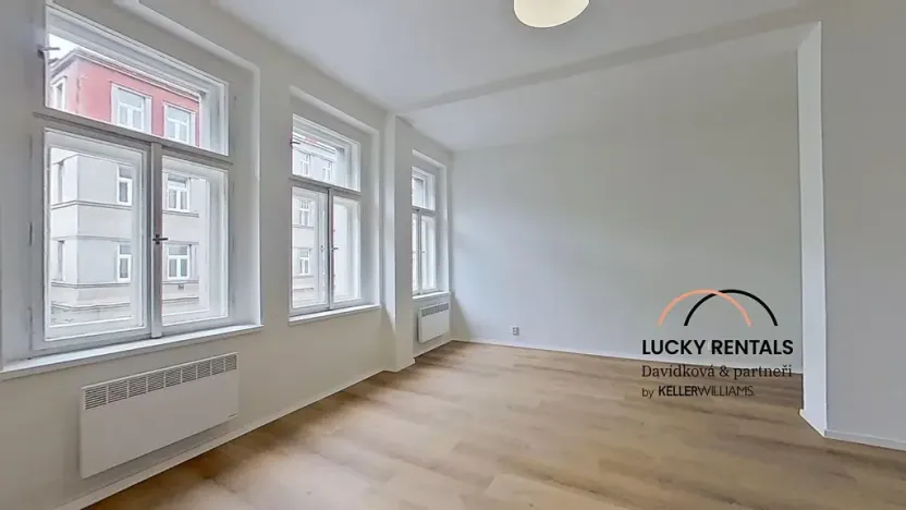 Pronájem bytu 1+1, Praha - Podolí, U Kublova, 41 m2